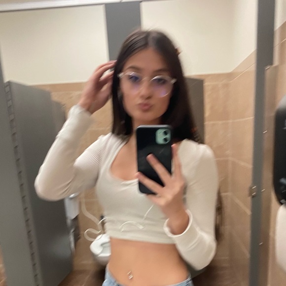 Meet your Posher, Hayden - Picture 1 of 1